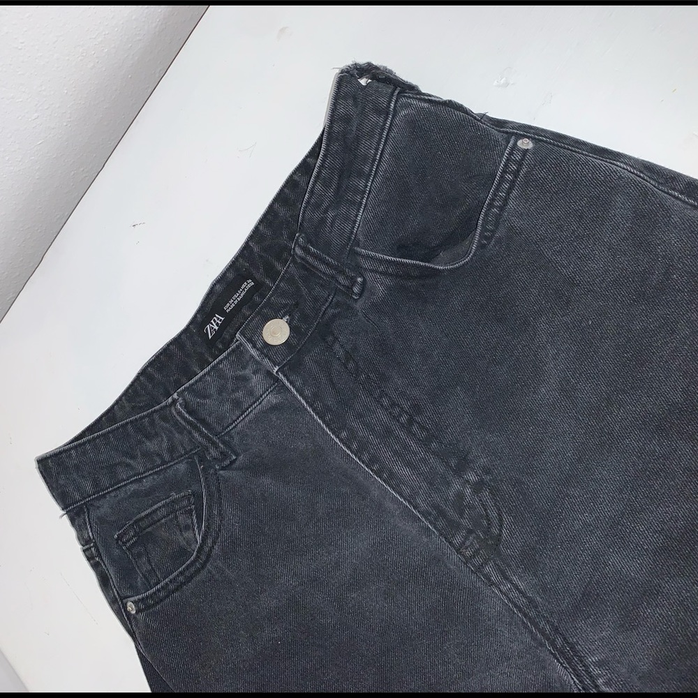 ZARA MOM JEANS